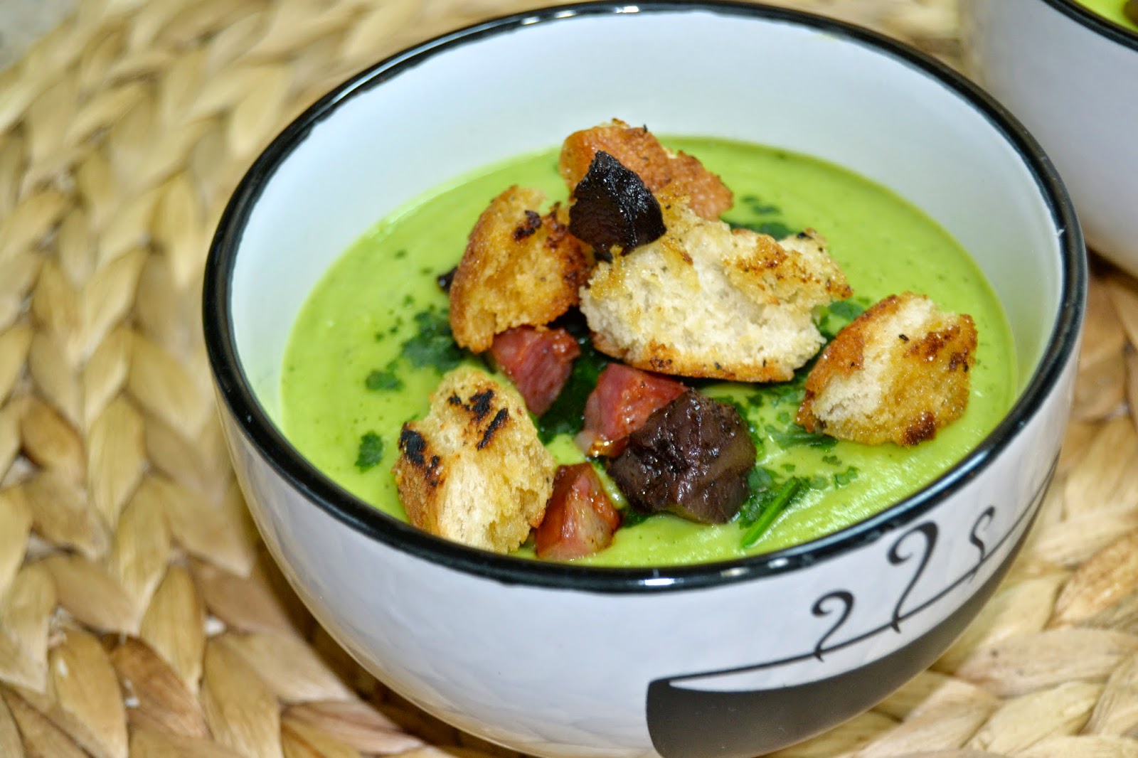 Creme de ervilhas (pea soup)