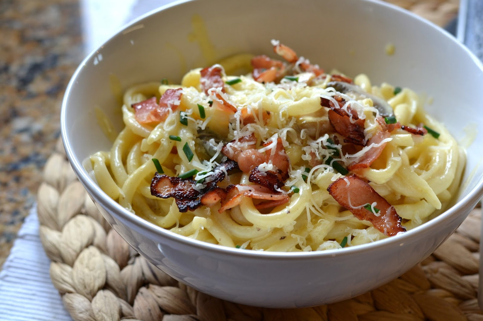 Massa Carbonara [Pasta Carbonara]