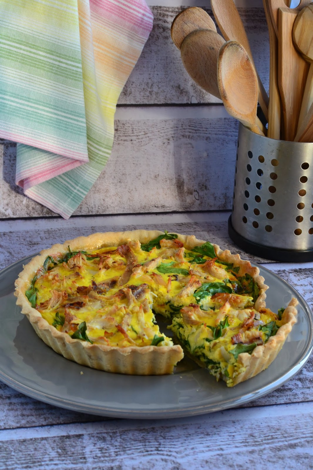 Quiche de frango e espinafres