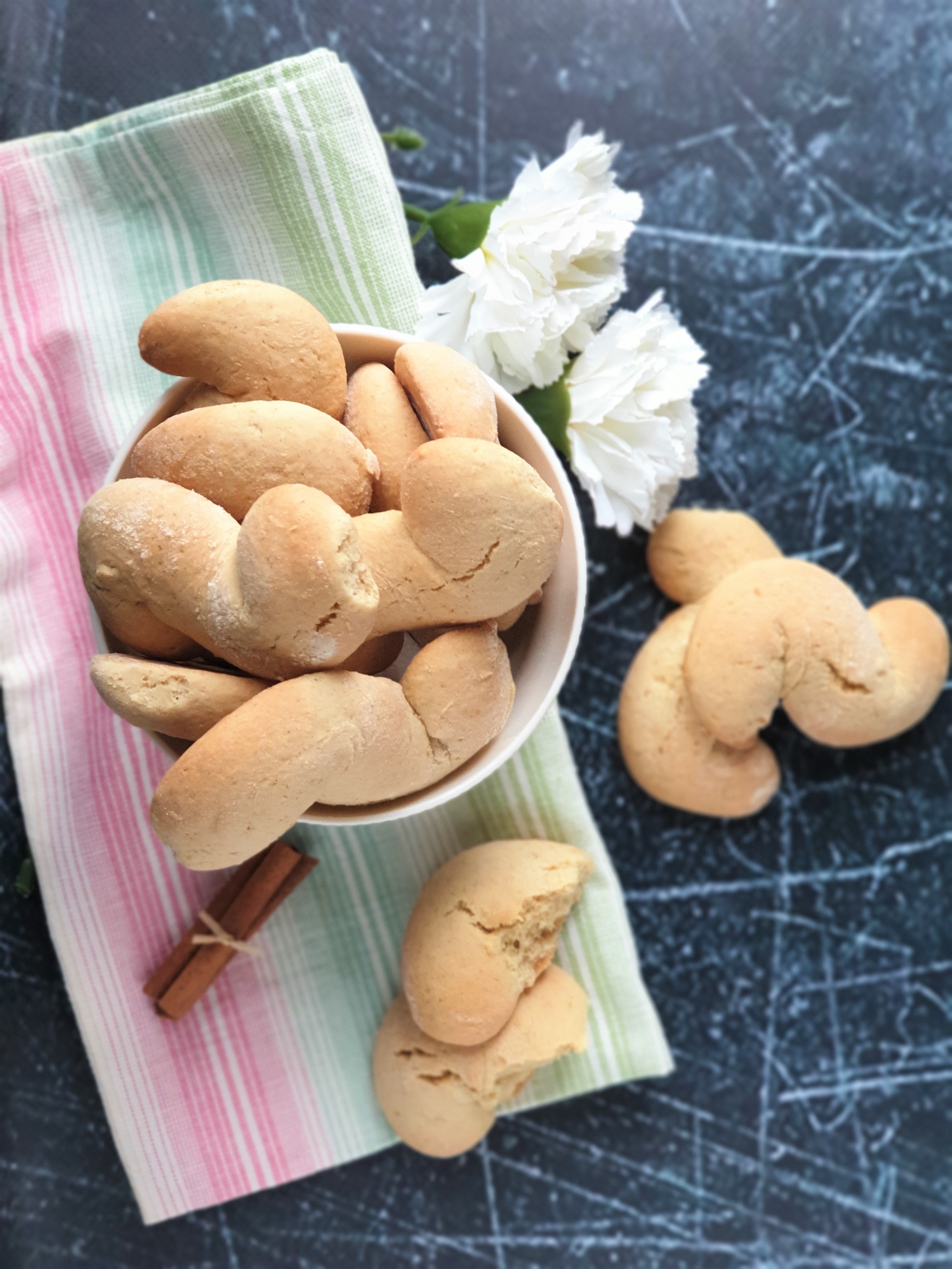 Bolinhos de canela e limão