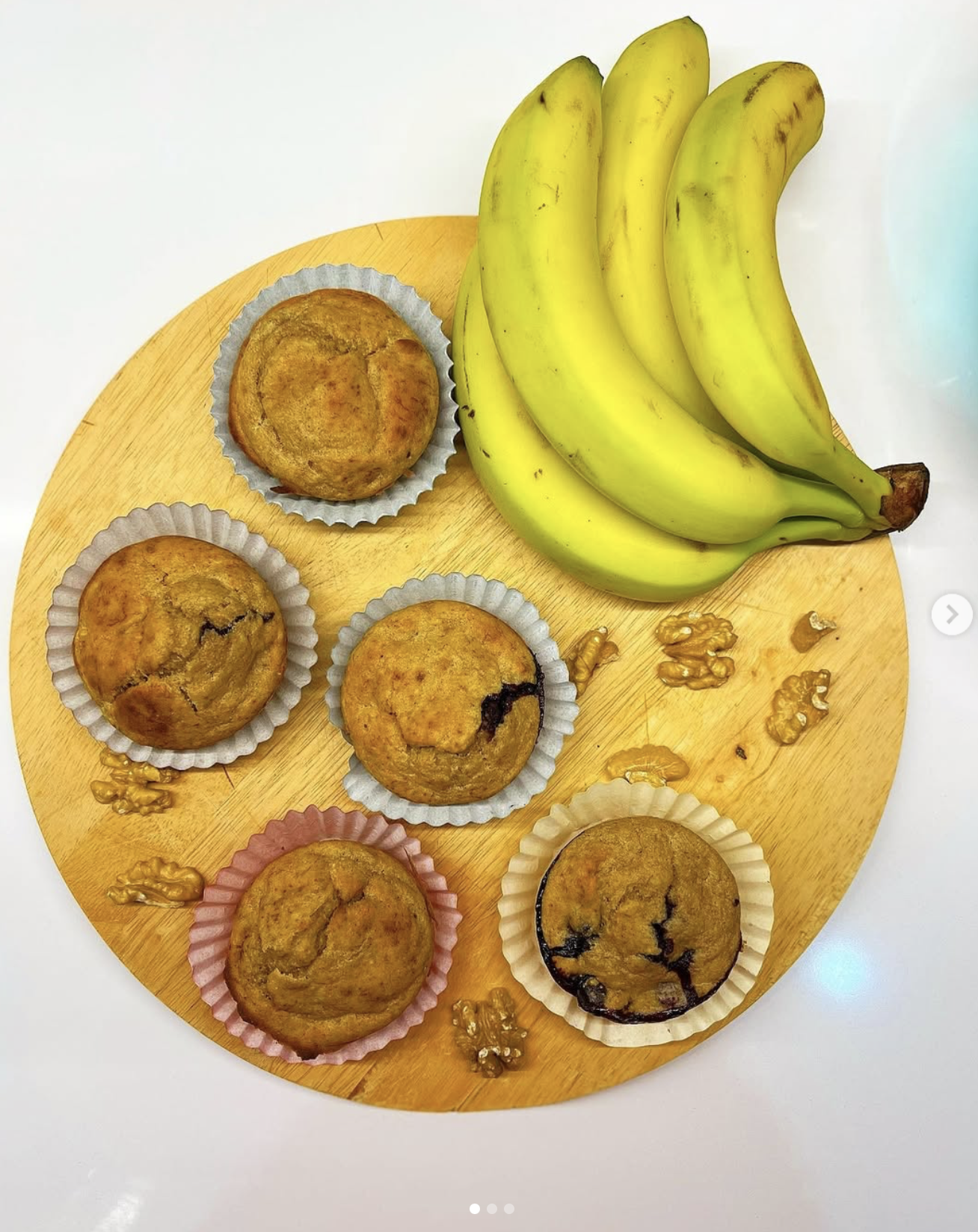 Queques de banana, mirtilo e noz