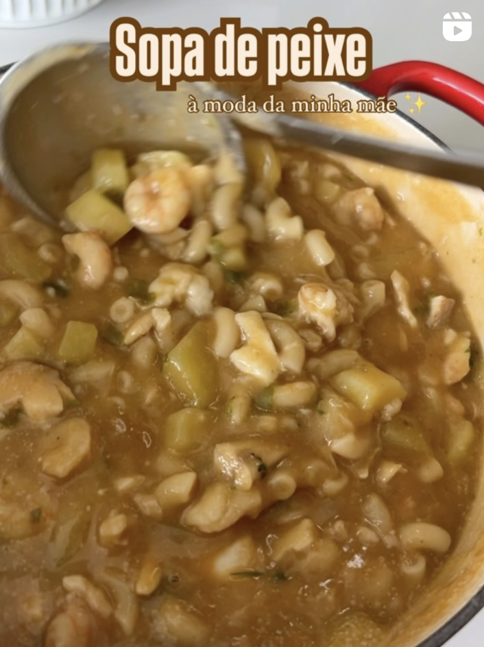 Sopa de peixe à moda da minha mãe