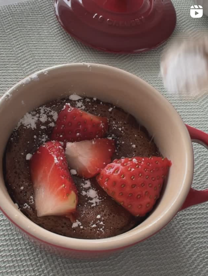 Petit Gâteau de chocolate com caramelo